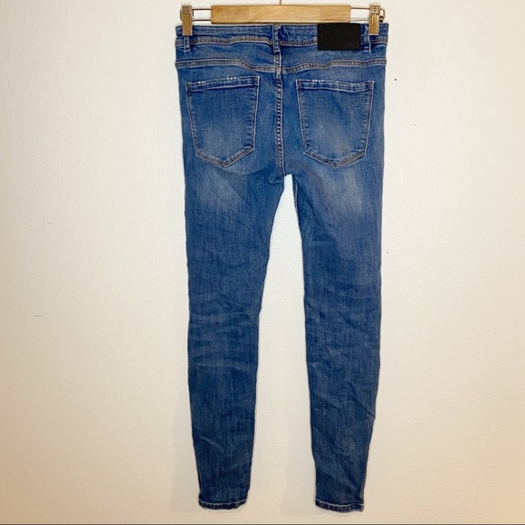 Zara Trafaluc Medium Wash Zipper Ankle Skinny Distressed Jeans - Picture 2 of 8